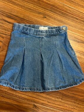 Mng mango girls pleated mini jean skirt size 6